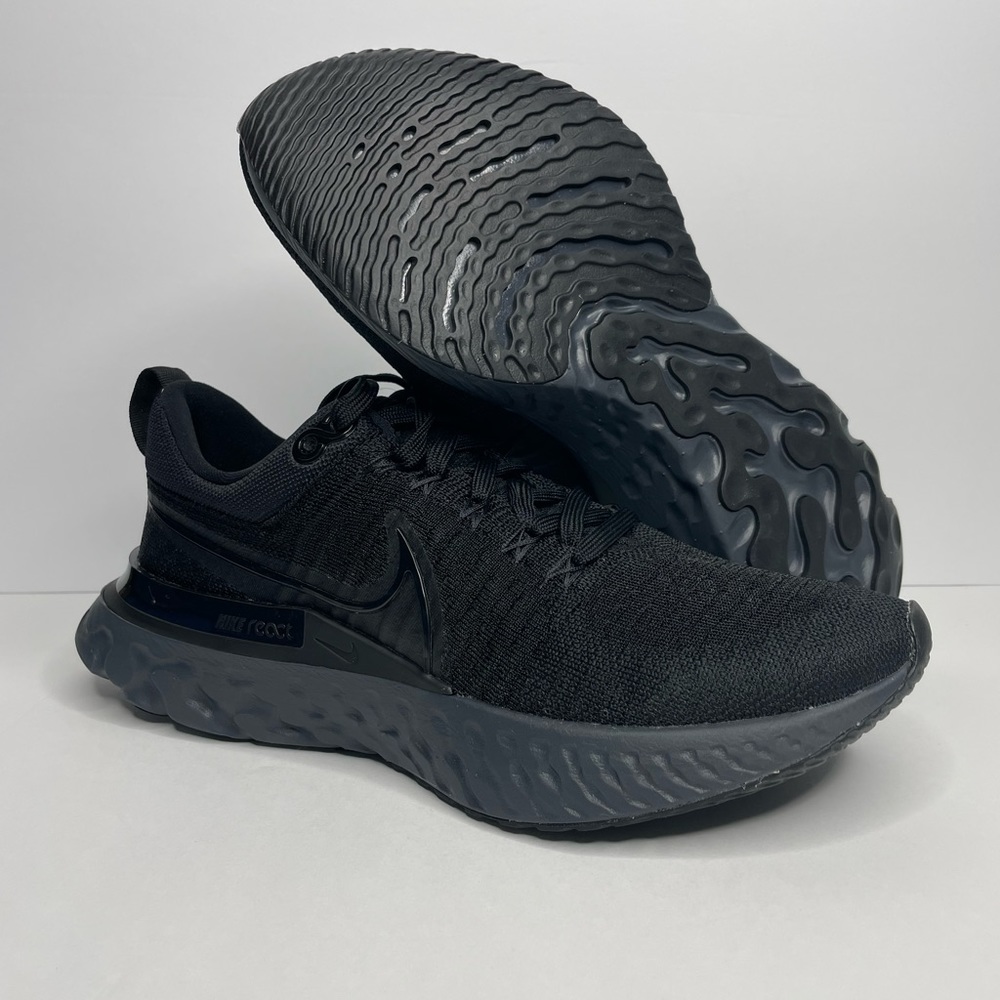 Nike React Infinity Run Flyknit 2 Triple Black - Picture 11 of 11